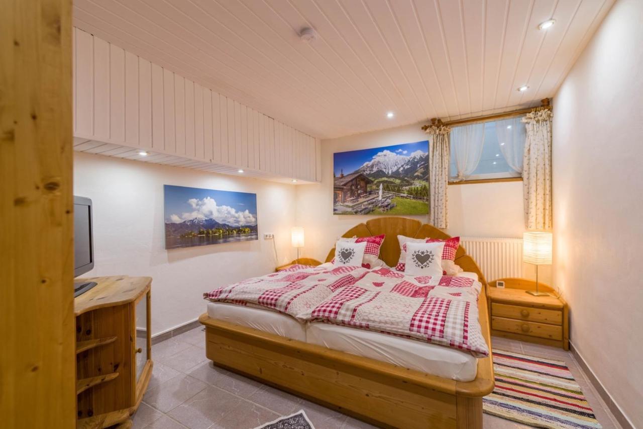 Zwischen Chiemsee Und Bergen Ug Bernau am Chiemsee Ngoại thất bức ảnh